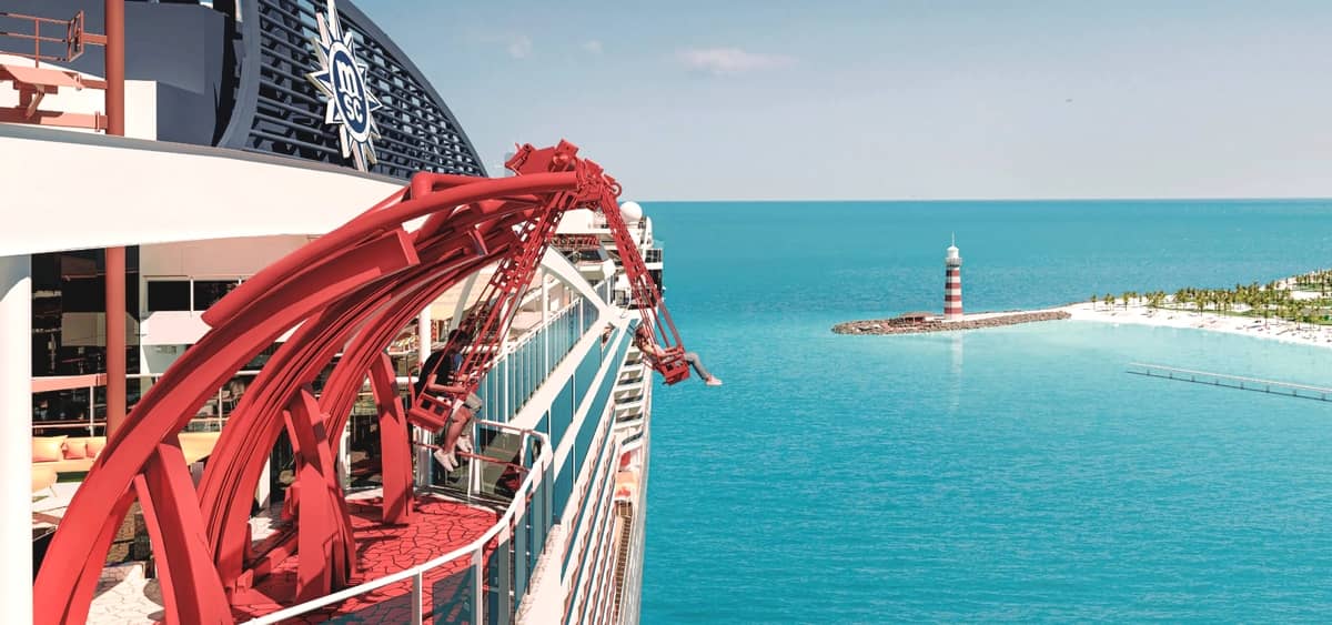 1- CLIFFHANGER <br> EMOCIONES GARANTIZADAS SOBRE EL OCÉANO