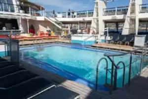 Piscinas deportivas y familiares