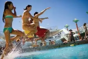 Main Pool (Piscina principal)