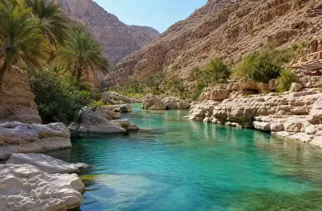 En Wadi Shab o Wadi Tiwi