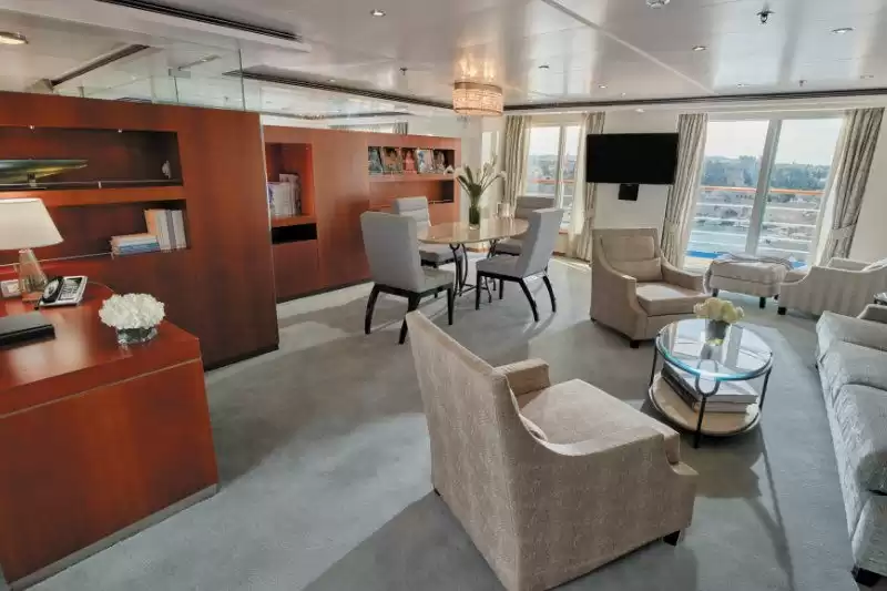 Signature Suite
