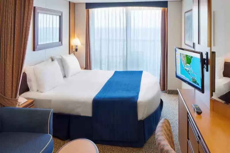 Cabina con vista al mar y balcón